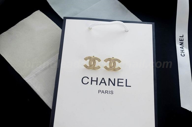 Chanel Earrings 598